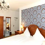 Hotel Rathausgloeckel Baden-Baden