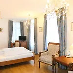 Hotel Rathausgloeckel 4*