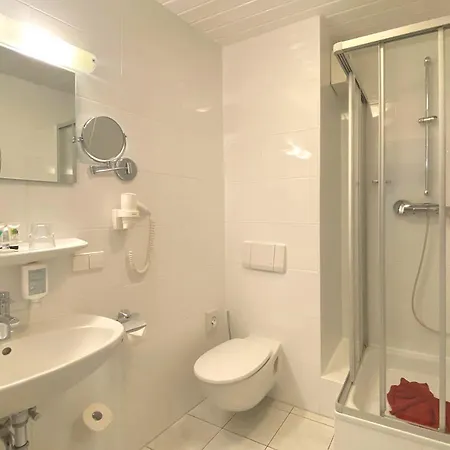 ホテル ホテル　ラソウスグロッケル バーデン＝バーデン