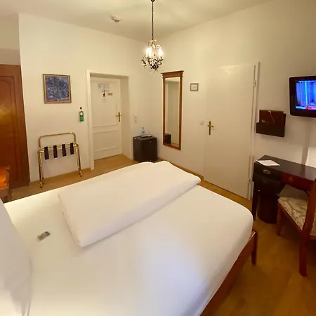 Rathausgloeckel מלון באדן-באדן