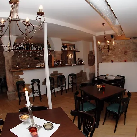 Rathausgloeckel מלון