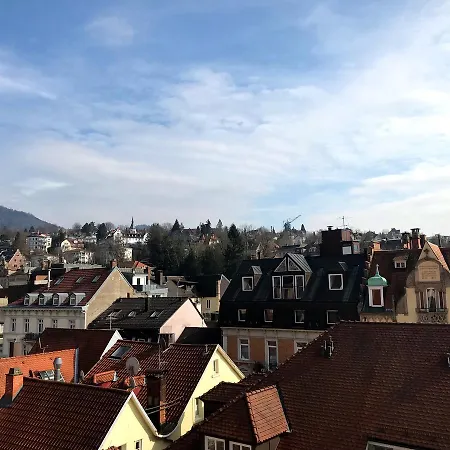 מלון Rathausgloeckel 4*