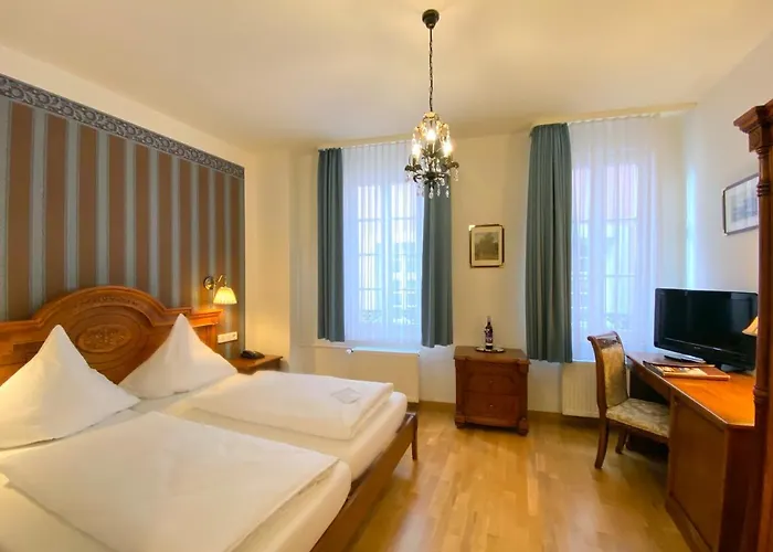 Rathausglöckel Hotel 4*