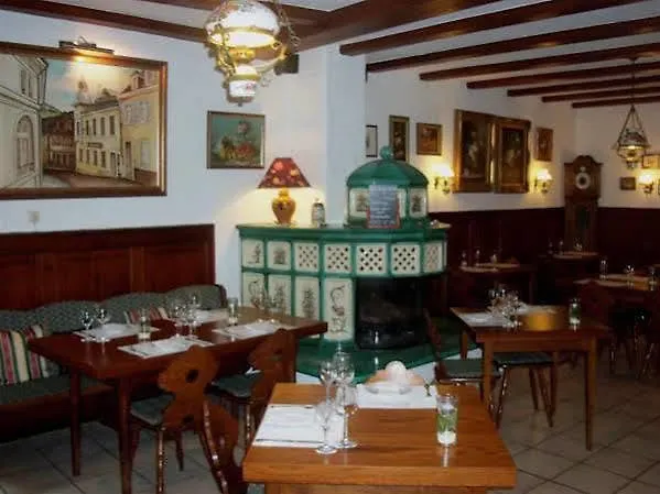 Rathausglöckel Hotel 4*